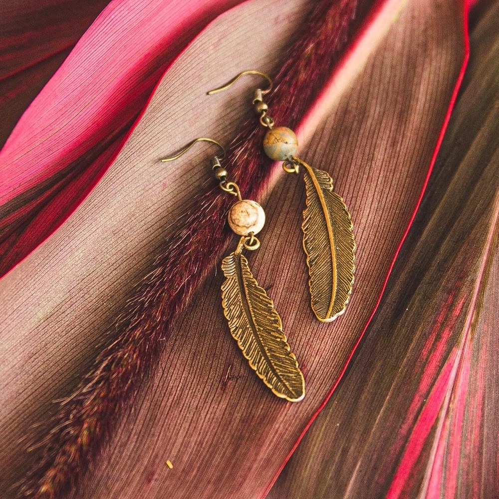 ✴️SALE- 
Handmade Natural Stone Feather Earrings
